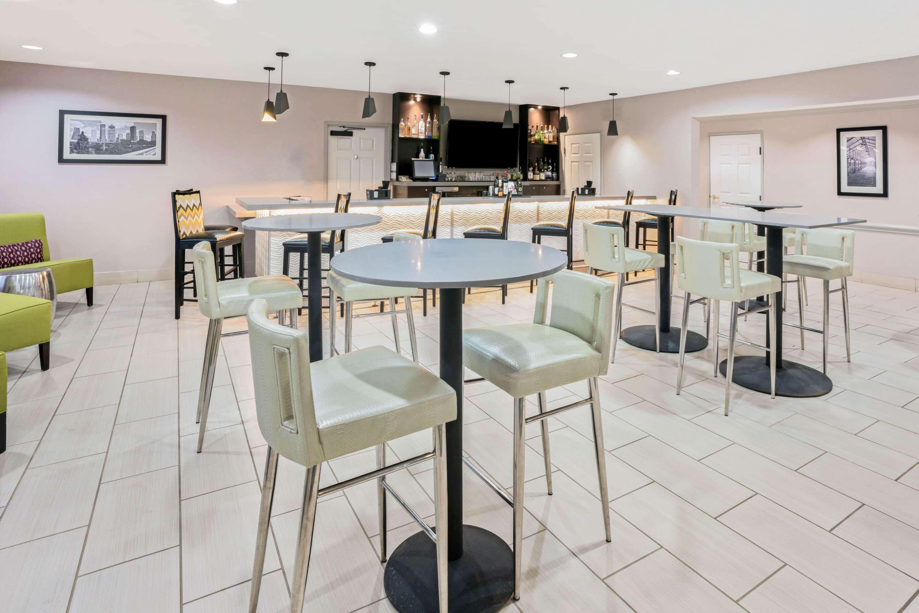 La Quinta Inn & Suites By Wyndham The Woodlands Spring Eksteriør bilde