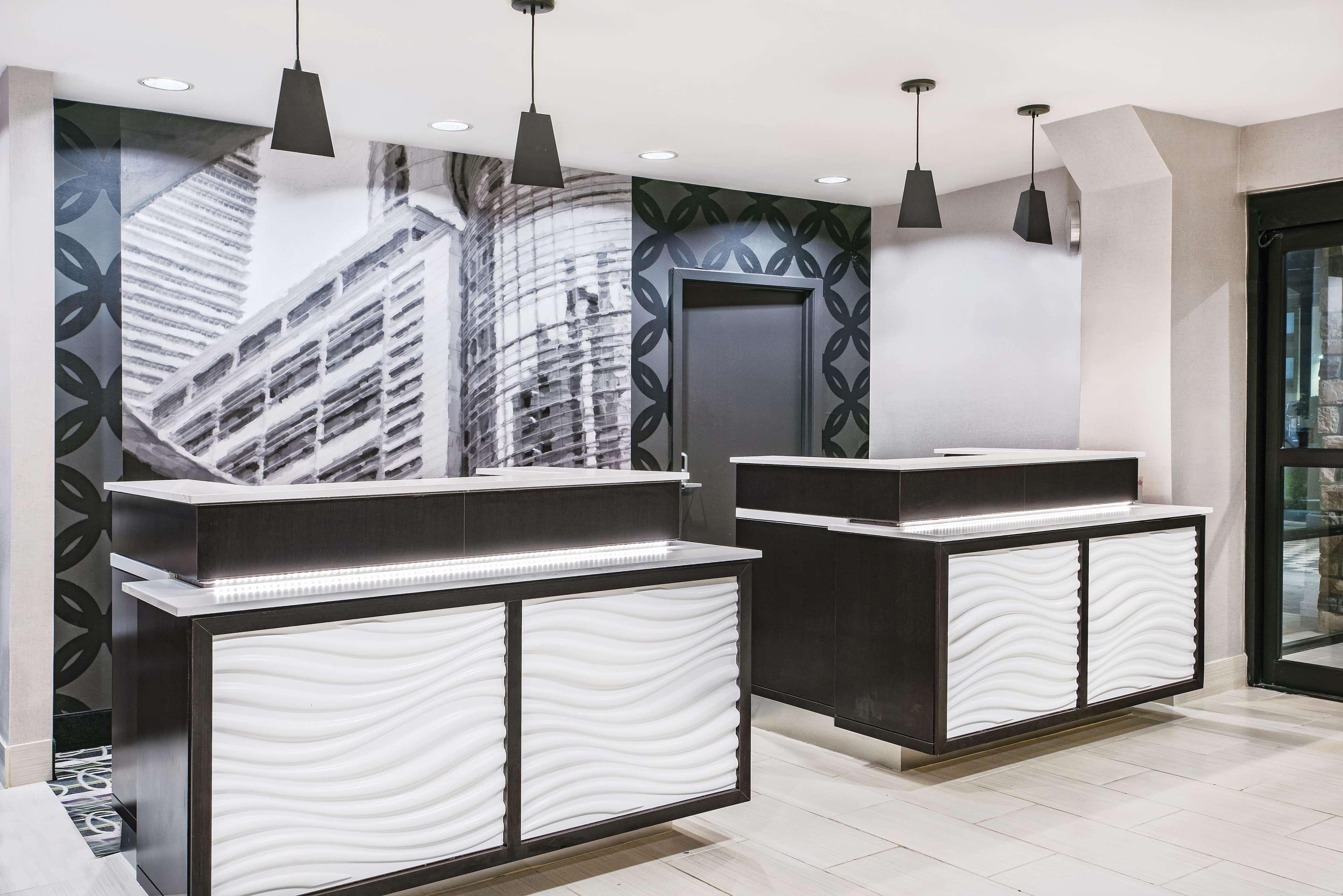 La Quinta Inn & Suites By Wyndham The Woodlands Spring Eksteriør bilde